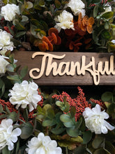 Load image into Gallery viewer, Corsage