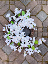 Load image into Gallery viewer, Dogwood Moon