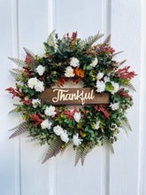 Load image into Gallery viewer, Corsage