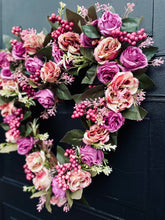 Load image into Gallery viewer, Victorian Heart