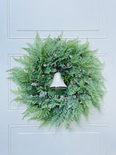 Load image into Gallery viewer, Light Green Fern Winter Wreath