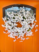 Load image into Gallery viewer, Floating Dogwood