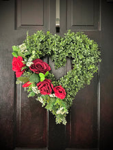 Load image into Gallery viewer, Boxwood & Rose Heart