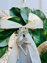 Load image into Gallery viewer, Holiday Magnolia