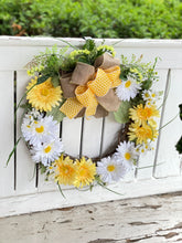 Load image into Gallery viewer, Yellow & White Daisy Wreath