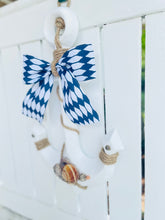 Load image into Gallery viewer, Nautical Anchor with Seashells