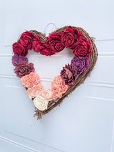Load image into Gallery viewer, Wood Flower Heart