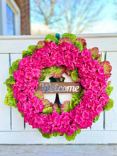 Load image into Gallery viewer, Pink Geraniums