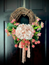 Load image into Gallery viewer, Shell & Coral