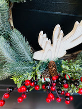 Load image into Gallery viewer, Pine & Berry Buck