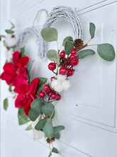 Load image into Gallery viewer, Magnolia Winter Holiday Heart Wreath
