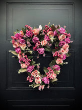 Load image into Gallery viewer, Victorian Heart