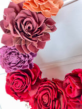 Load image into Gallery viewer, Wood Flower Heart