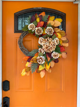 Load image into Gallery viewer, Autumn Strut
