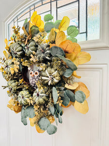 Autumn Peek