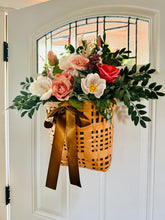 Load image into Gallery viewer, Coral Pink Basket

