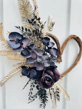 Load image into Gallery viewer, Black Orchid &amp; Gold Leaf Heart

