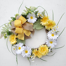 Load image into Gallery viewer, Yellow &amp; White Daisy Wreath
