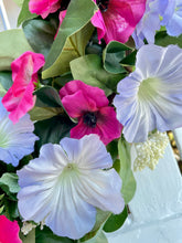 Load image into Gallery viewer, Morning Glory &amp; Pansy
