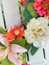 Load image into Gallery viewer, Peony &amp; Lily Wreath
