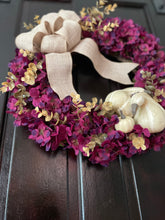 Load image into Gallery viewer, Gourds on Hydrangea Fall Wreath
