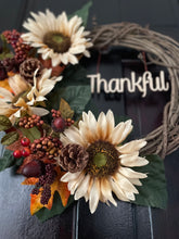 Load image into Gallery viewer, Sunflower Fall Wreath
