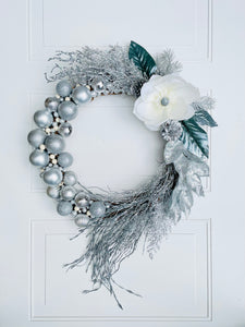 Silver & Pearl Winter Holiday Wreath